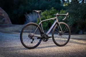 Vélo de course GIANT TCR Advanced SL Disc 0 Dura-Ace Di2 Raw Carbon (2023)